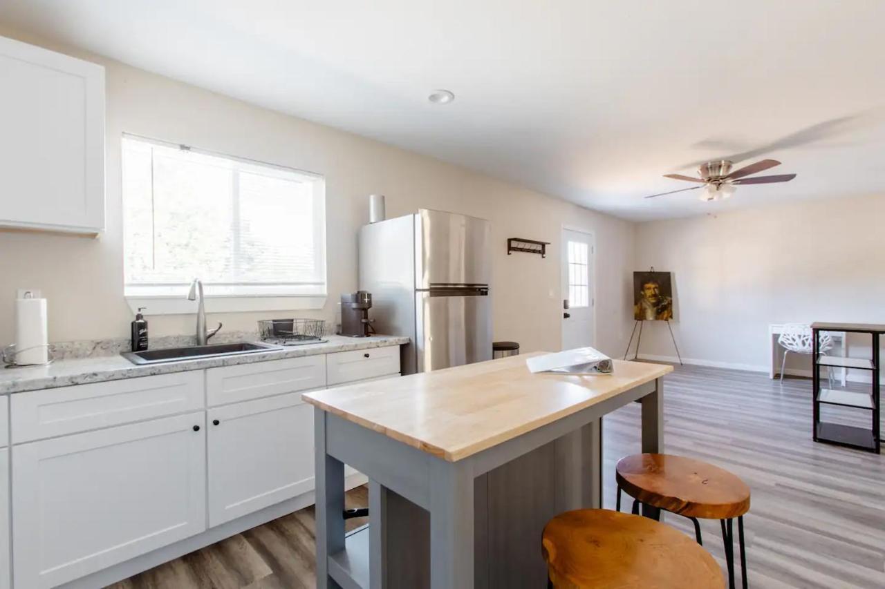 Beautiful Spacious Guest Home Roseville Extérieur photo